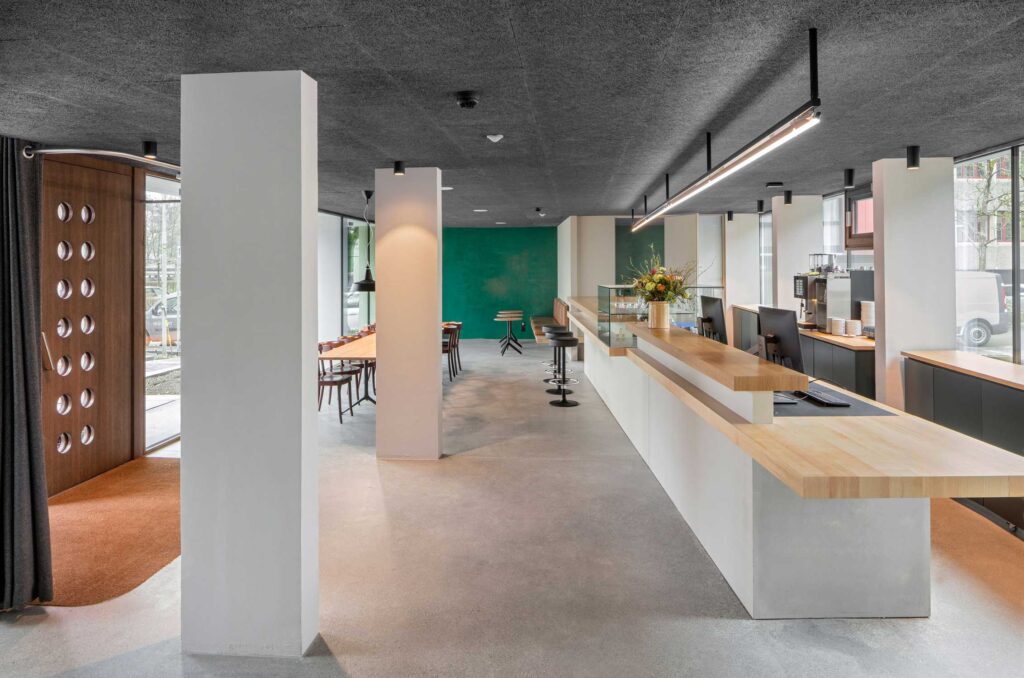 09_Jugendherberge-Bern-Rezeption-Thomas_Andenmatten-01